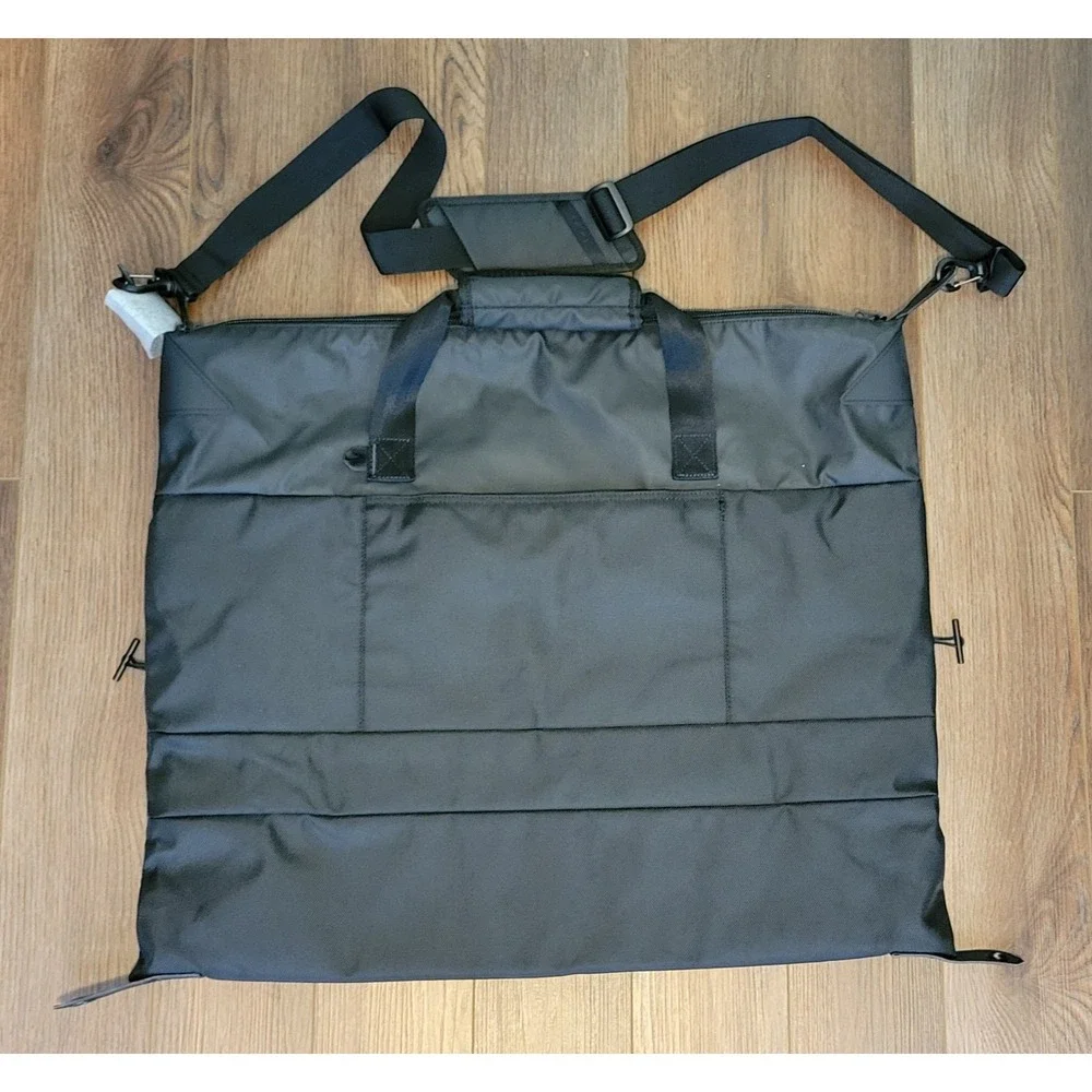 NWT OGIO Luggage Pace Pro 42L Flat Pack Duffel – Black Travel Carry-On Bag